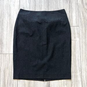 (NWT) Ann Taylor Classic Gray Pencil Skirt, 2P